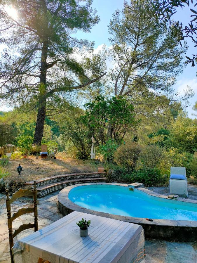 Villa Les Chariotins Draguignan Bagian luar foto
