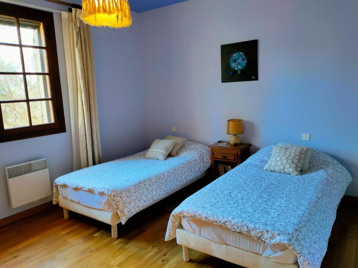 Villa Les Chariotins Draguignan Bagian luar foto